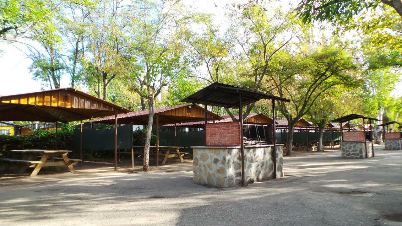 Bungalows Alpha Getafe Exterior foto